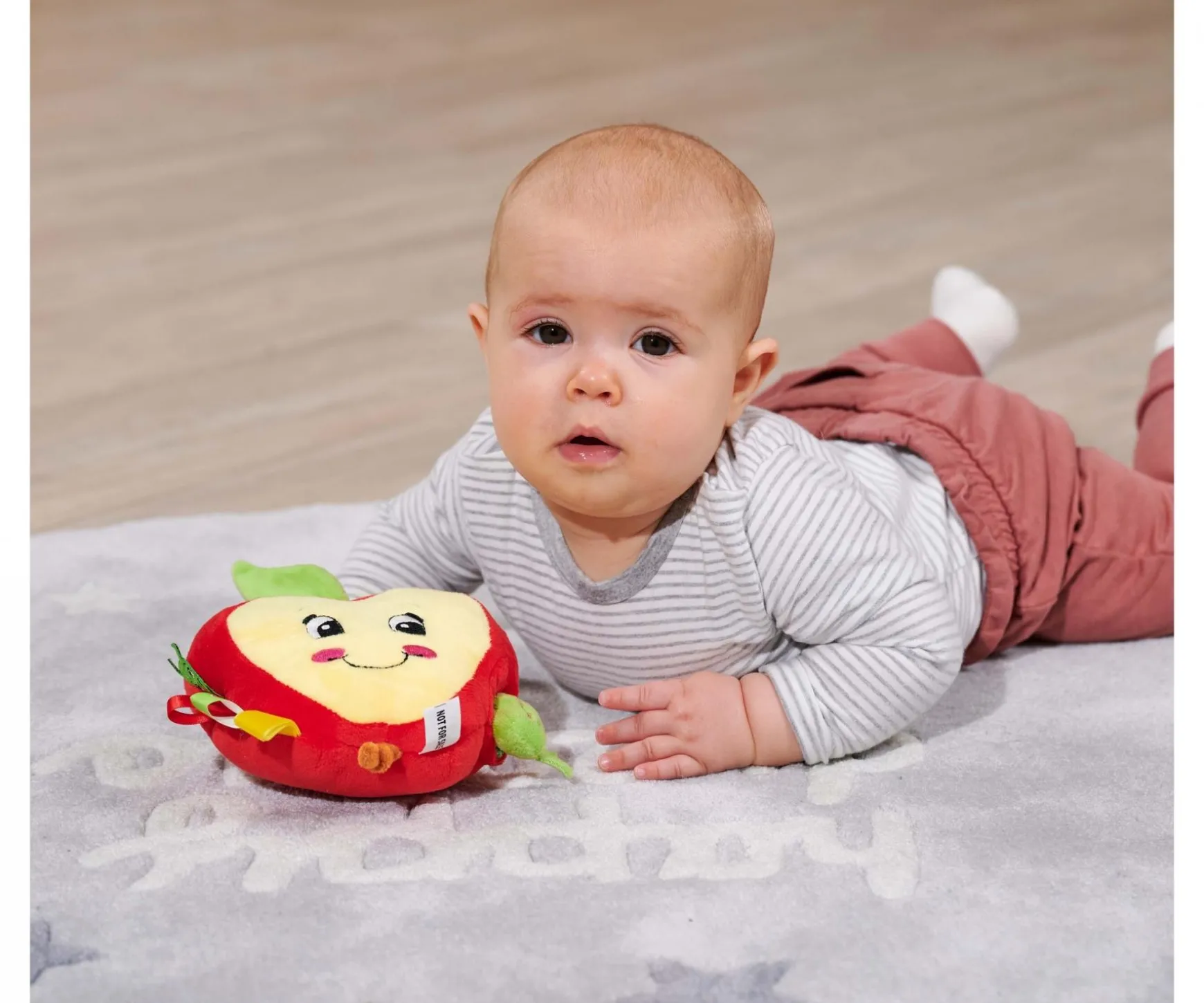 ABC Activity Apfel mit Raupe