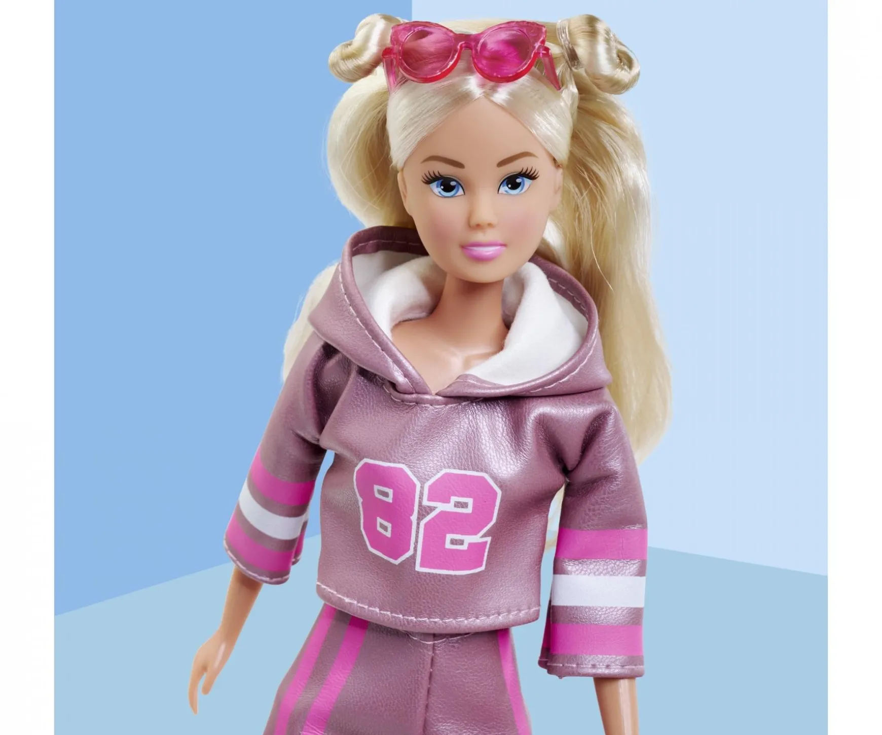 Steffi LOVE Football Fashion